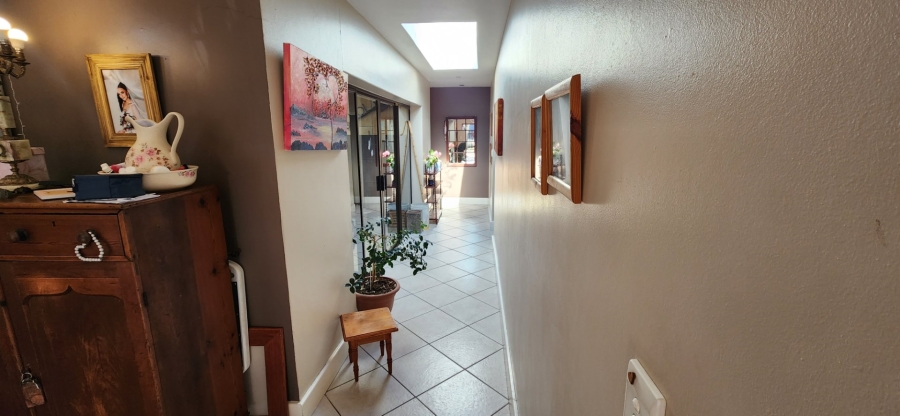 4 Bedroom Property for Sale in Dana Bay Western Cape